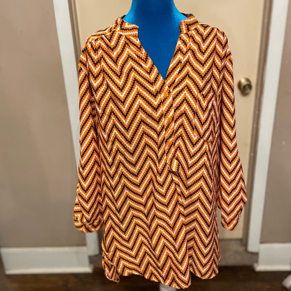 Live 4 Truth Sz 1x orange blue white chevron pattern top high low 3/4 sleeve - Picture 5 of 14